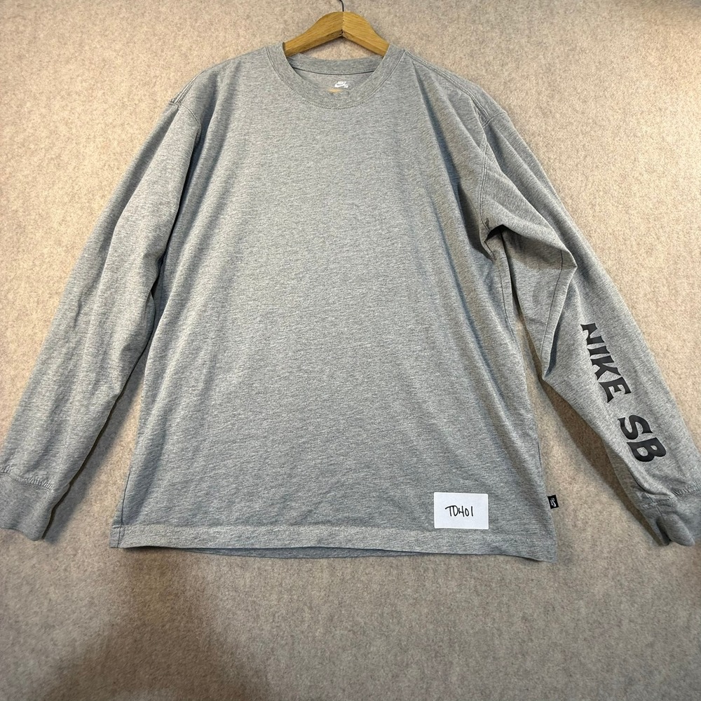 Nike SB Mens Gray Snake Graphic Long Sleeve T-Shirt Loose Fit Small TD401